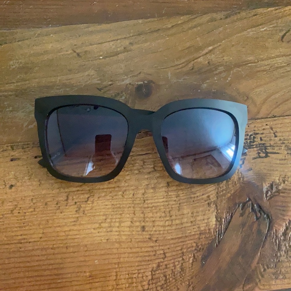 Black sunglasses